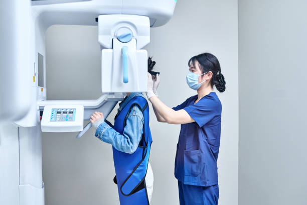 Best Weekend Emergency Dental Services in Leoti, KS